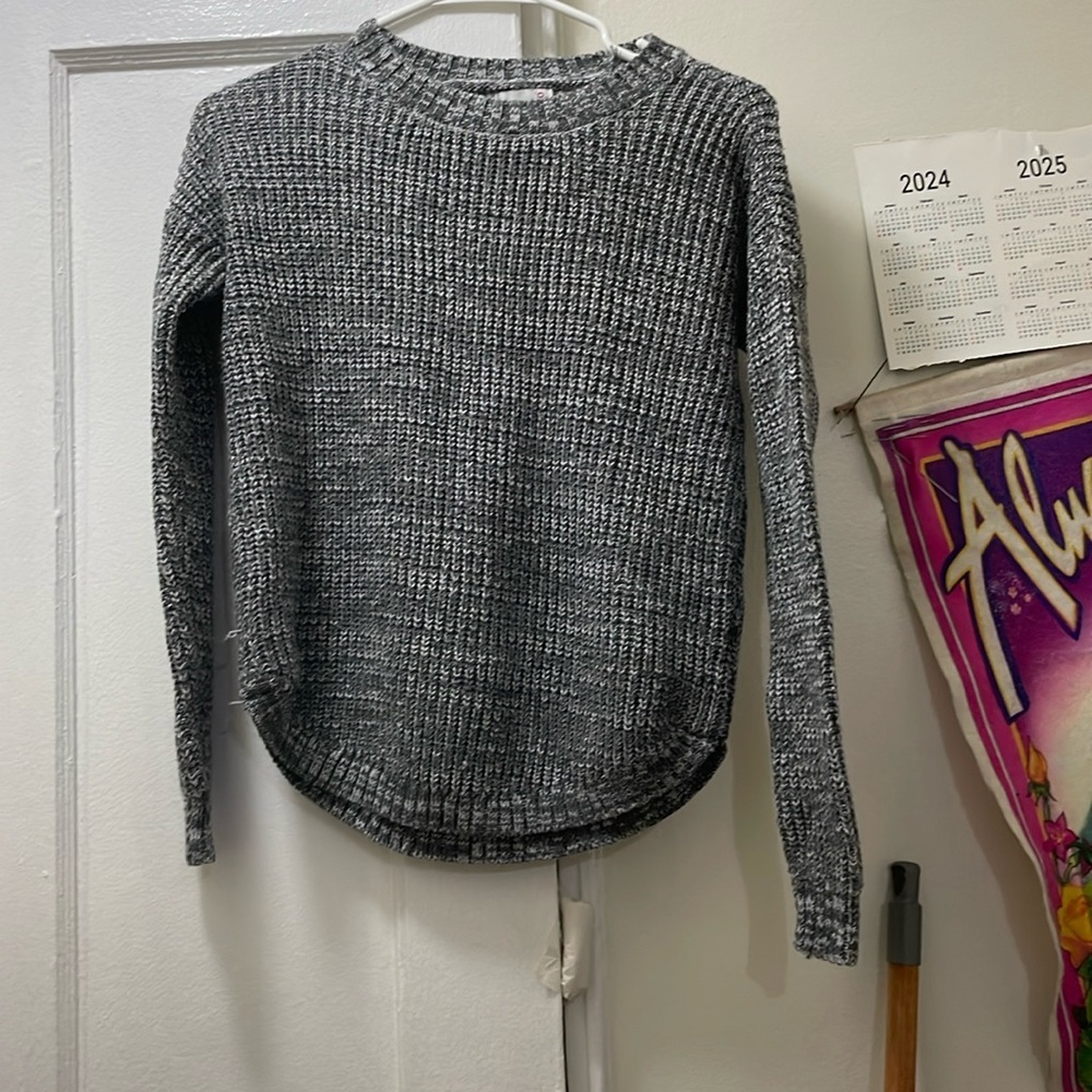 Gray “So” Top​